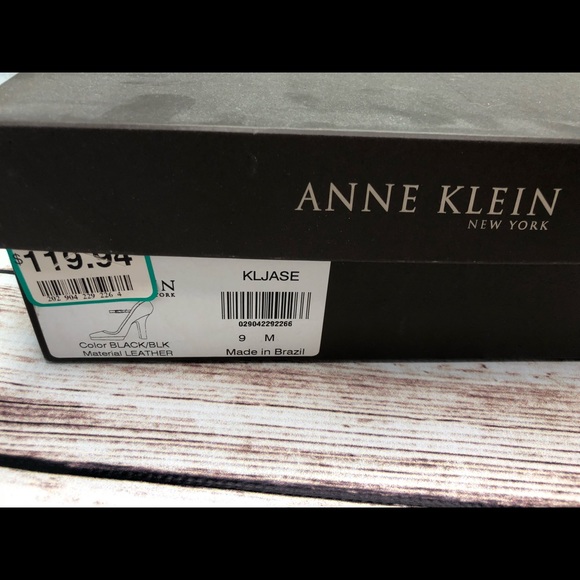 Anne Klein Stiletto Heals Size 9 - Picture 2 of 7